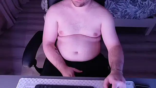 alexx0904 online show from 04-28-26, 08:47