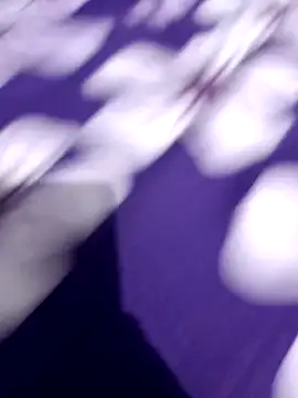 Snapshot of cenicienta_20 chatting on 03-11-25, 02:21 cenicienta 20 online show from 03-11-25, 02:21