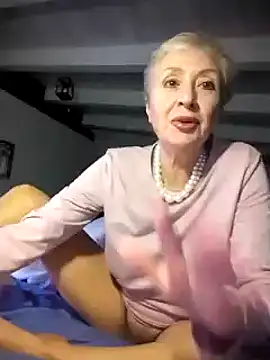 divinaerotica online show from 11-26-25, 03:35