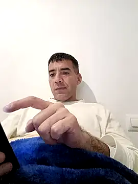 Snapshot of juanignacioargentino chatting on 02-06-25, 11:58 juanignacioargentino online show from 02-06-25, 11:58