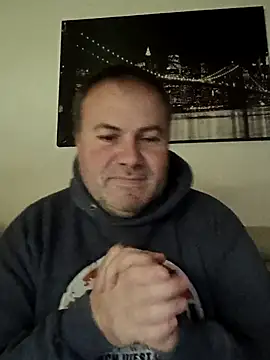 Pourleplasirs online show from 12-14-25, 10:58