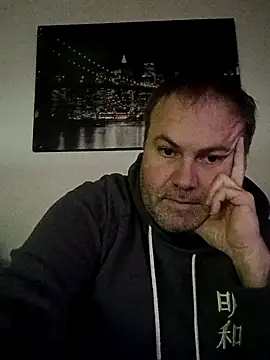 Pourleplasirs online show from 12-21-25, 10:39