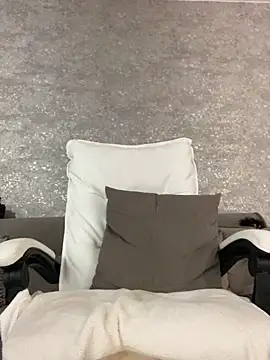 LillySquirtShot online show from 04-19-26, 11:18