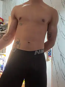 Snapshot of Cry_7 chatting on 02-27-25, 10:20 Cry 7 online show from 02-27-25, 10:20