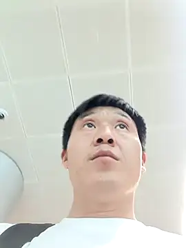 Snapshot of wadmma chatting on 10-14-25, 05:08 wadmma online show from 10-14-25, 05:08