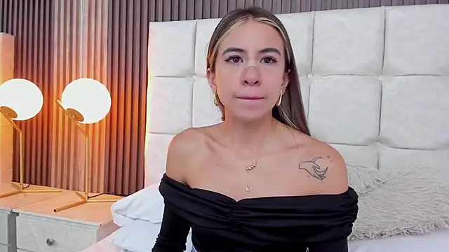 Ariana greenblat online show from 04-08-26, 11:10