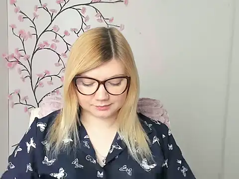 Lola moree online show from 02-08-26, 01:14