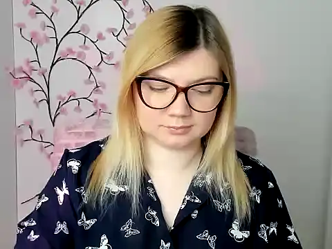 Lola moree online show from 04-08-26, 11:32