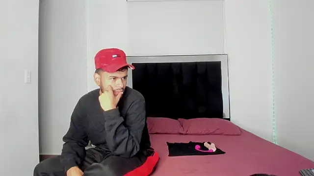 victoriacolin online show from 03-19-26, 01:09