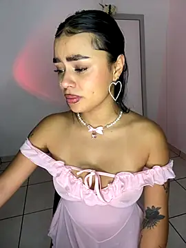 meli ortiz  online show from 09-25-25, 03:49