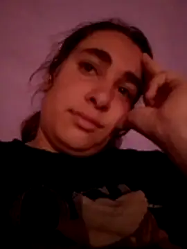 Snapshot of sexy_lady2 chatting on 12-22-25, 06:49 sexy lady2 online show from 12-22-25, 06:49