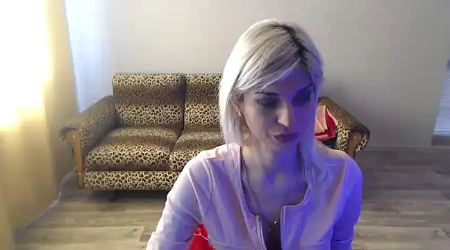 SexyBeatriice online show from 03-14-25, 07:15