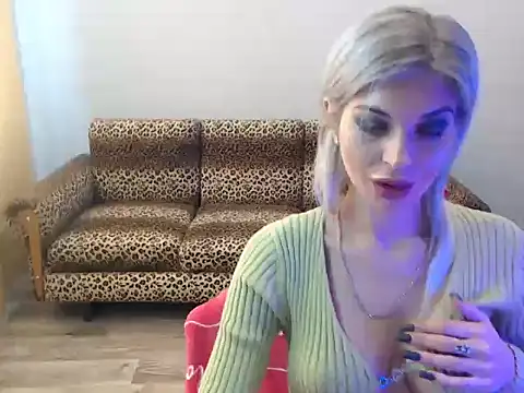 SexyBeatriice online show from 10-19-25, 06:25