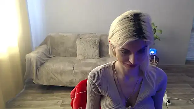 SexyBeatriice online show from 03-12-26, 07:25