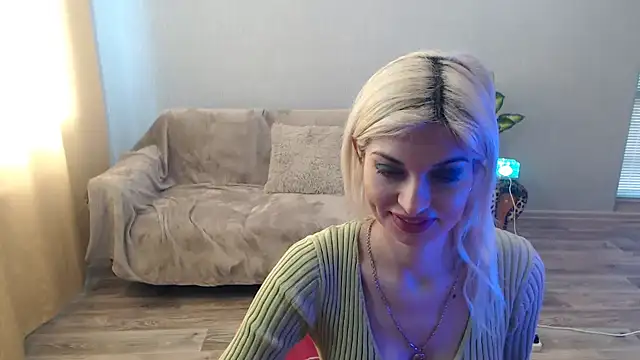 SexyBeatriice online show from 04-12-26, 06:29