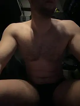 Snapshot of Eriic8888 chatting on 11-16-25, 03:39 Eriic8888 online show from 11-16-25, 03:39