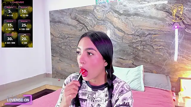 Estefy gomez09 online show from 03-10-26, 12:43