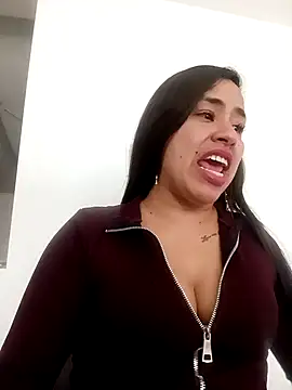 kamila lovee online show from 09-22-25, 07:05