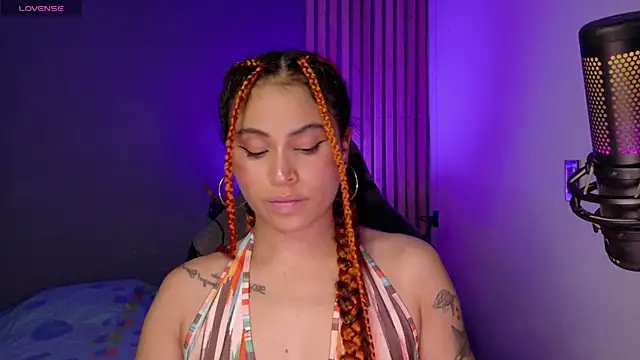 Marivimichel1 online show from 11-01-25, 07:05