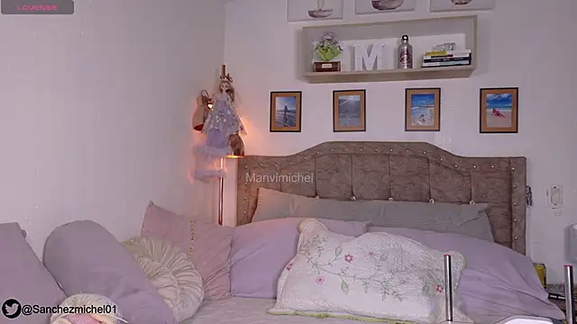 Marivimichel1 online show from 03-11-26, 10:10