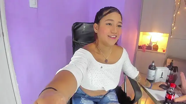 CandyyMaria online show from 10-02-25, 08:05