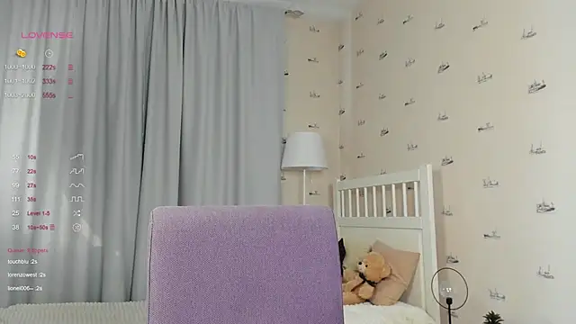 Snapshot of OdetteAven chatting on 02-23-25, 11:11 OdetteAven online show from 02-23-25, 11:11