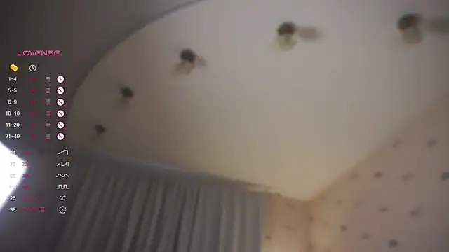 Snapshot of OdetteAven chatting on 03-03-25, 09:22 OdetteAven online show from 03-03-25, 09:22