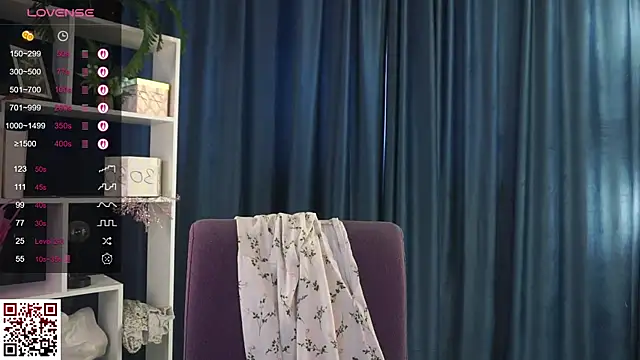 Snapshot of OdetteAven chatting on 03-08-25, 07:05 OdetteAven online show from 03-08-25, 07:05