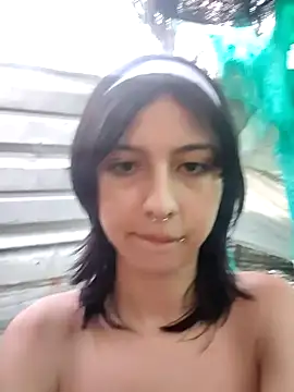 Snapshot of Maiden-Hot chatting on 02-04-25, 10:34 Maiden-Hot online show from 02-04-25, 10:34