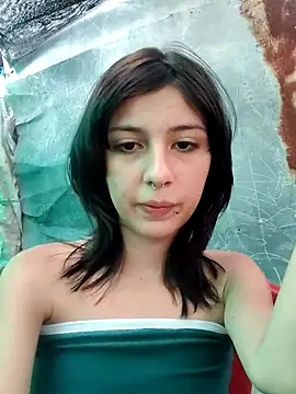 Snapshot of Maiden-Hot chatting on 02-17-25, 07:53 Maiden-Hot online show from 02-17-25, 07:53
