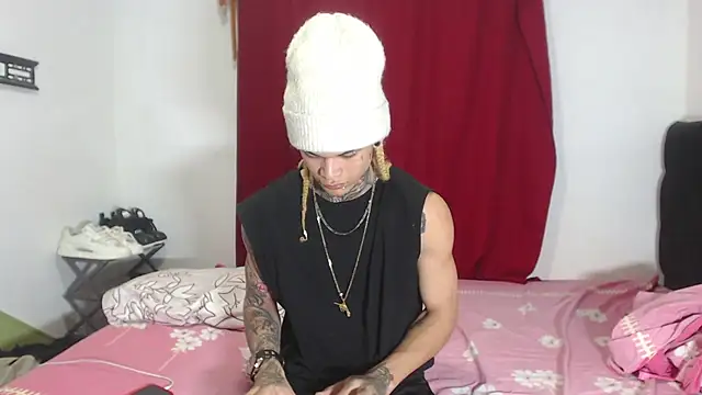 hot man05 online show from 01-31-25, 01:01