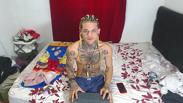 hot man05 online show from 02-05-25, 12:38