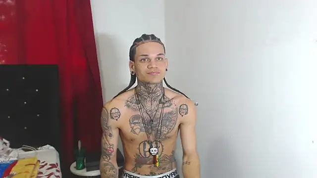 hot man05 online show from 02-21-25, 09:00