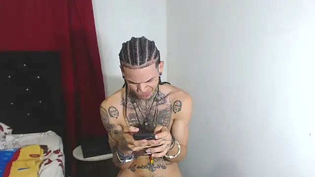 hot man05 online show from 02-22-25, 03:23