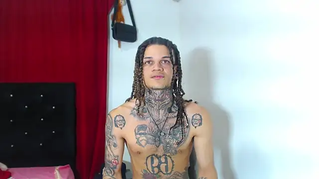 hot man05 online show from 03-18-25, 05:09