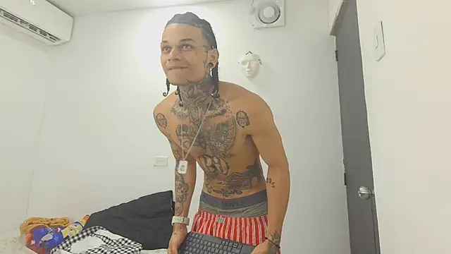 hot man05 online show from 04-28-26, 11:10