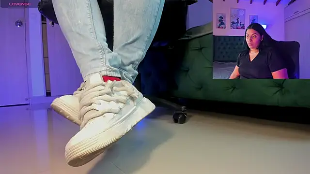 aleya bliss online show from 11-28-25, 03:53