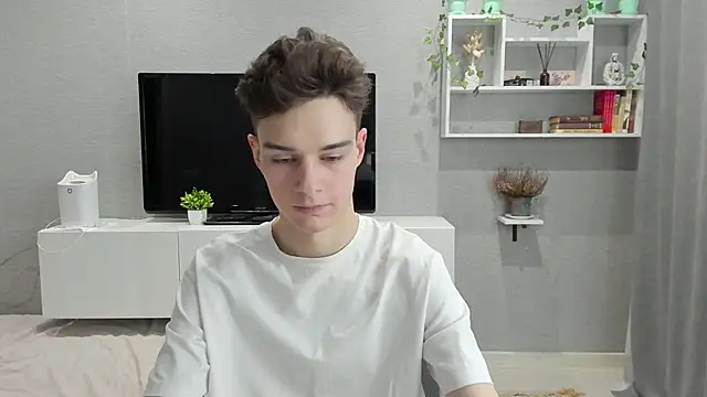 Snapshot of avegothy- chatting on 02-03-25, 11:42 avegothy- online show from 02-03-25, 11:42