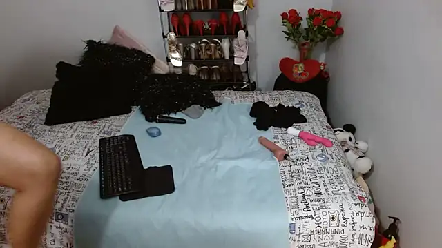 Lunasquirt1985 online show from 02-08-26, 02:09