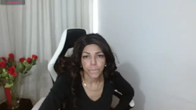 Lunasquirt1985 online show from 04-19-26, 12:15