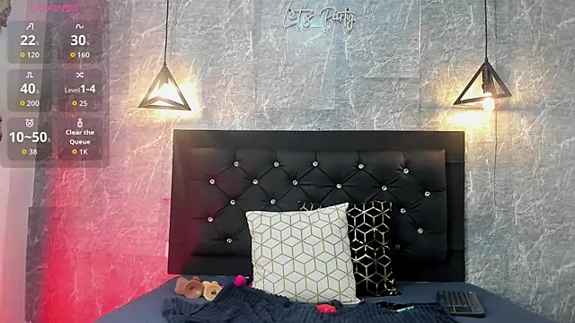 emberhodson online show from 10-10-25, 12:04