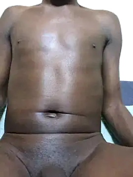 Snapshot of johnlovex chatting on 09-19-25, 11:05 johnlovex online show from 09-19-25, 11:05