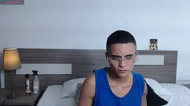 Liiamthompson online show from 10-29-25, 07:15