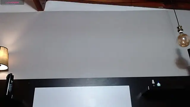 Liiamthompson online show from 04-17-26, 10:02