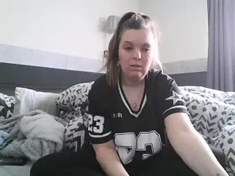 Snapshot of Demi_WelshX chatting on 03-13-25, 10:57 Demi WelshX online show from 03-13-25, 10:57