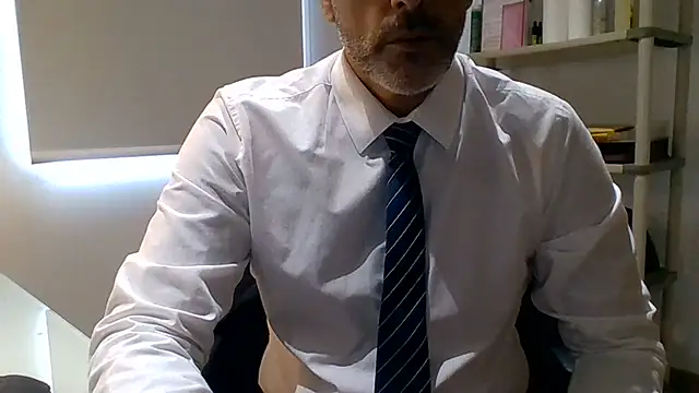 66MA69 online show from 08-06-26, 01:57