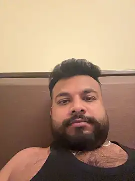 Snapshot of SoloChill chatting on 05-17-26, 08:12 SoloChill online show from 05-17-26, 08:12