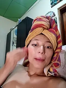 Little Saori online show from 02-15-25, 05:41