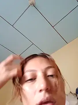 Little Saori online show from 11-24-25, 01:55