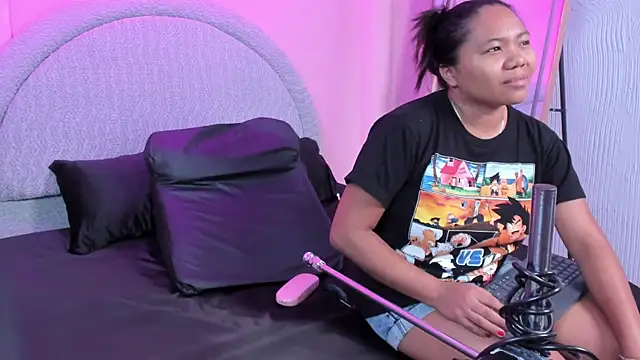 yeikafoxy online show from 04-24-26, 11:12